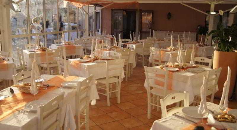 Borgo Dei Pescatori Hotel Aglientu Exterior photo