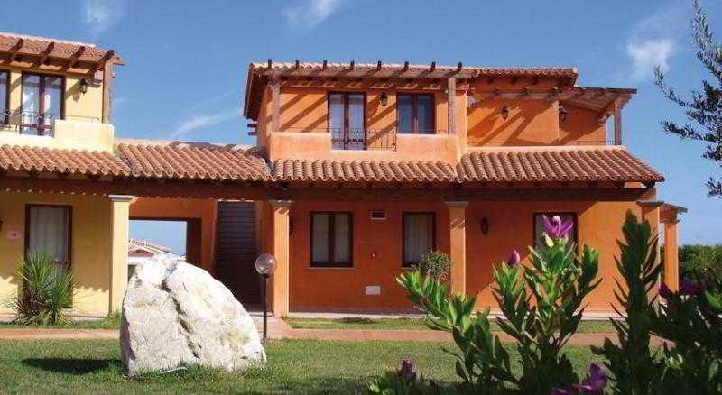 Borgo Dei Pescatori Hotel Aglientu Exterior photo