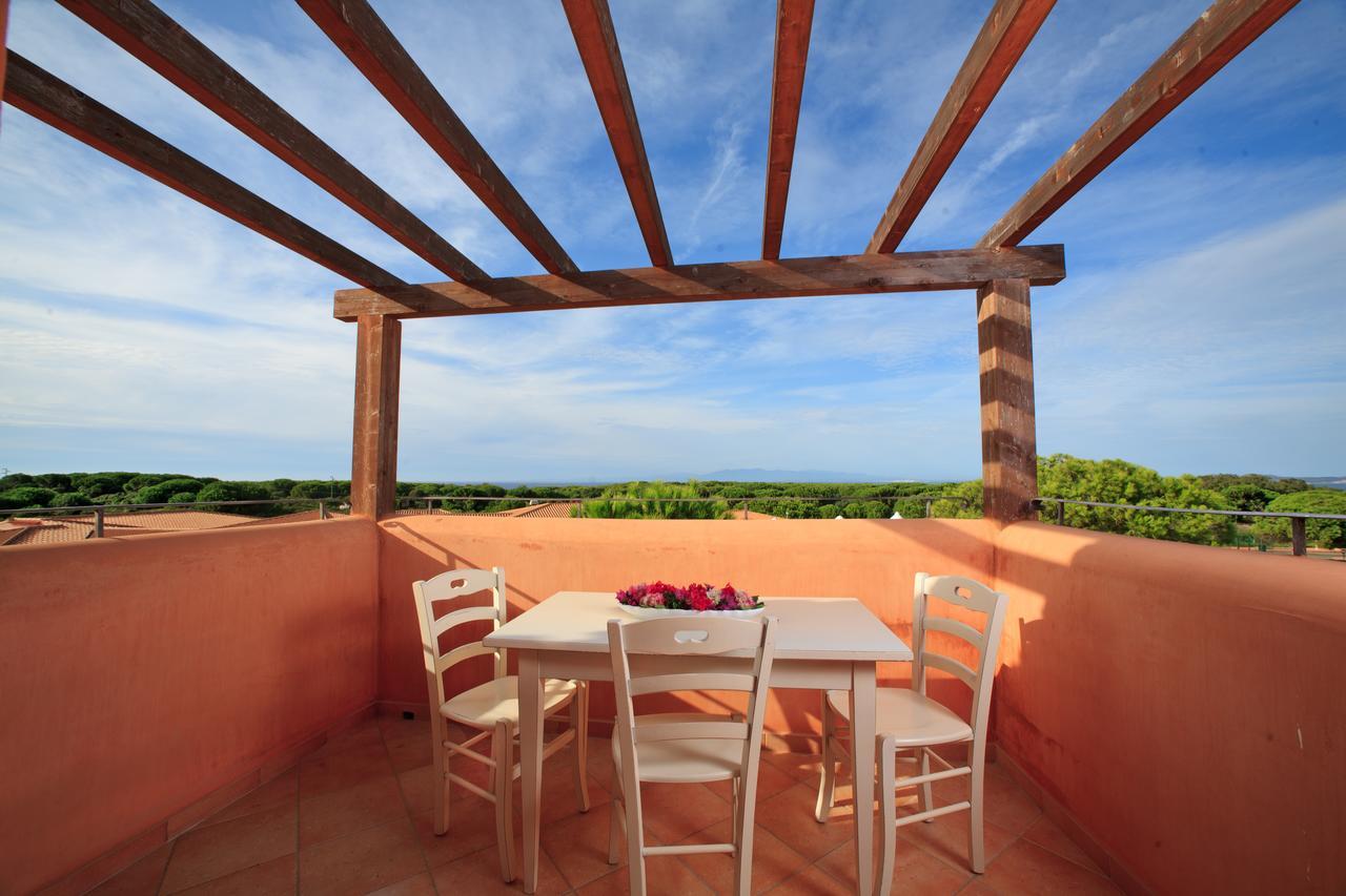 Borgo Dei Pescatori Hotel Aglientu Exterior photo
