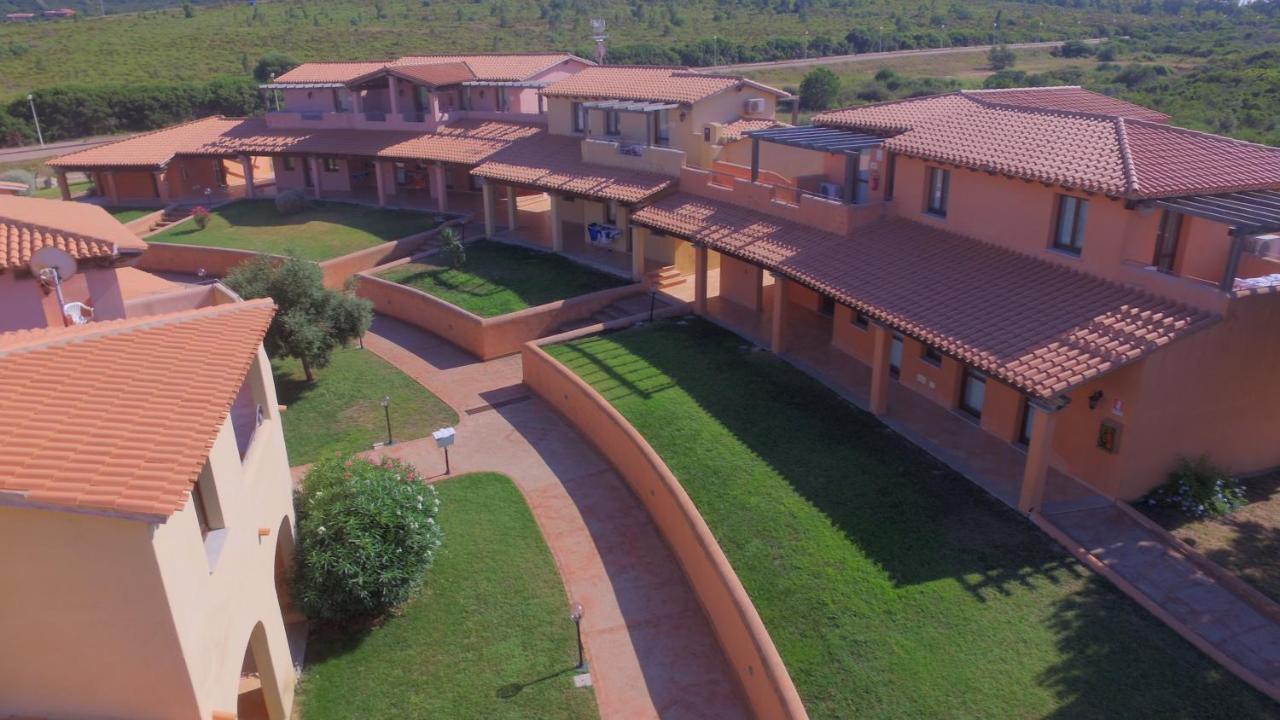 Borgo Dei Pescatori Hotel Aglientu Exterior photo